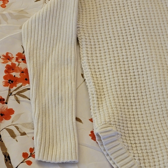 MICHAEL michael kors slouchy round hem winter white turtleneck sweater - Picture 5 of 9